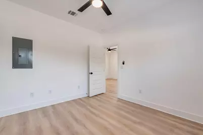 525 S Main Street, Kyle, TX 78640 - Photo 14