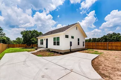 525 S Main Street, Kyle, TX 78640 - Photo 26