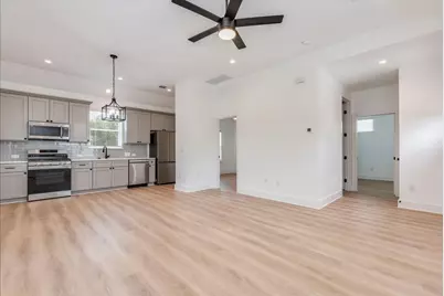 525 S Main Street, Kyle, TX 78640 - Photo 4
