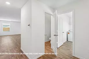 1083 Phantom Hl Blvd, Buda, TX 78610 - Photo 4