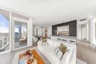 313 W 17th St, Austin, TX 78701 - Photo 2