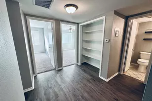 601 W 11th St, Austin, TX 78701 - Photo 8