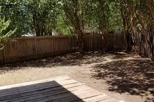 2928 Thrushwood Dr, Austin, TX 78757 - Photo 26