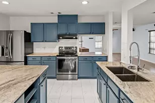 2411 Lavendale Ct, Austin, TX 78748 - Photo 8