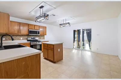 222 Bryant Drive, Bastrop, TX 78602 - Photo 10