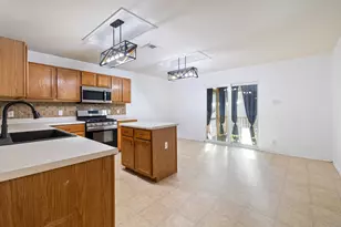 222 Bryant Dr, Bastrop, TX 78602 - Photo 10