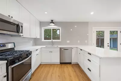 7505 Burly Oak Circle, Austin, TX 78745 - Photo 8