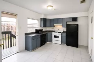 5204 Guadalupe St, Austin, TX 78751 - Photo 18