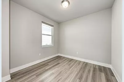 7203 Travertine Spring Drive, Austin, TX 78744 - Photo 20