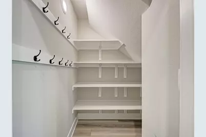 7203 Travertine Spring Drive, Austin, TX 78744 - Photo 22