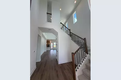 7501 Boyd Haven Drive, Austin, TX 78744 - Photo 2
