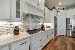 110 Gaston Dr, Bastrop, TX 78602 - Photo 4