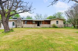 1100 Neans Dr, Austin, TX 78758 - Photo 1