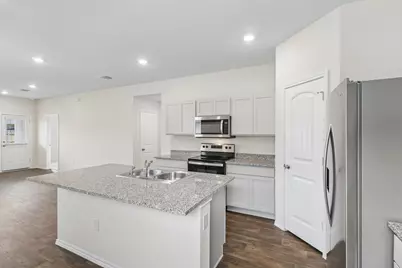 12317 Token Trail, Elgin, TX 78621 - Photo 8