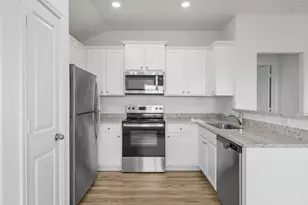 18420 Stellers Sea St, Elgin, TX 78621 - Photo 4