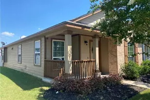 18307 Mammoth Cave Blvd, Pflugerville, TX 78660 - Photo 2