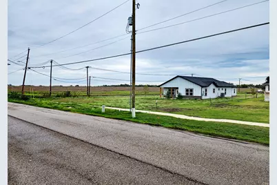 1411 Old Thorndale Road, Taylor, TX 76574 - Photo 4