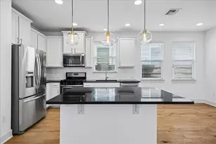 7203 Bertram Ct, Austin, TX 78741 - Photo 8