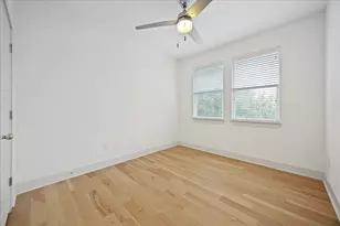 7203 Bertram Ct, Austin, TX 78741 - Photo 20