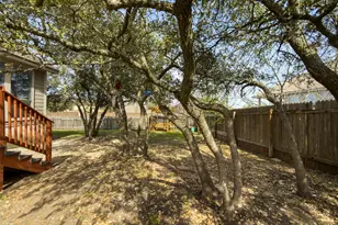 400 Red Hawk Dr, Leander, TX 78641 - Photo 34