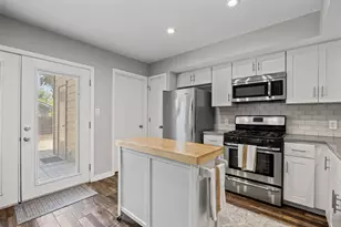 1404 Southport Dr, Austin, TX 78704 - Photo 10