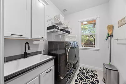 3907 Becker Avenue, Austin, TX 78751 - Photo 16