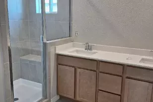 504 S Story Streets, Florence, TX 76527 - Photo 4