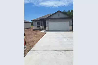 504 S Story Streets, Florence, TX 76527 - Photo 8