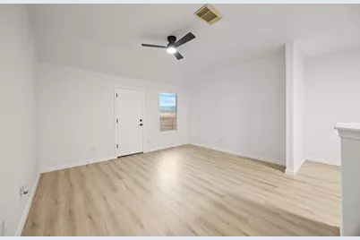 11732 Maybach Drive, Del Valle, TX 78617 - Photo 10