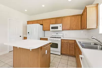 1102 Fossil Cove, Round Rock, TX 78681 - Photo 12