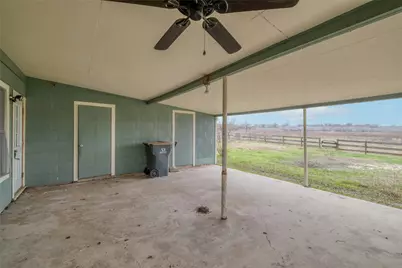 103 Robin Lane, Luling, TX 78648 - Photo 10