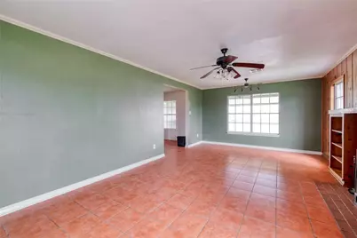 103 Robin Lane, Luling, TX 78648 - Photo 12