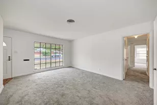 7804 Rutgers Ave, Austin, TX 78757 - Photo 32