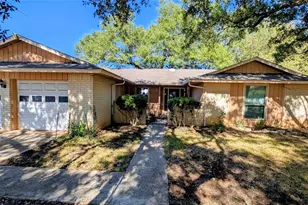 114 Chaparral St, San Marcos, TX 78666 - Photo 20