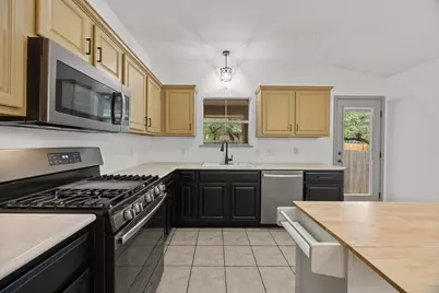 16505 Castletroy Drive, Austin, TX 78717 - Photo 10