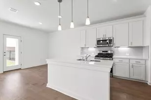 7409A Sparkling Light Dr, Del Valle, TX 78617 - Photo 10