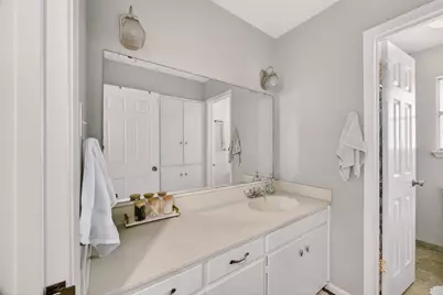 11902 Oakbrook Drive, Austin, TX 78753 - Photo 16