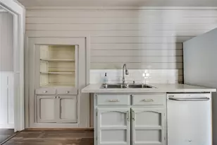 101 Patrick's Alley, Liberty Hill, TX 78642 - Photo 16