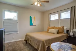 167 Hatcher Ave, San Antonio, TX 78223 - Photo 18