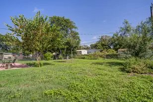 167 Hatcher Ave, San Antonio, TX 78223 - Photo 24