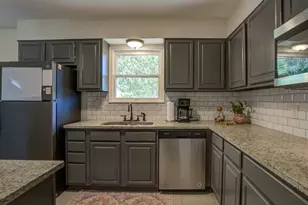 167 Hatcher Ave, San Antonio, TX 78223 - Photo 10