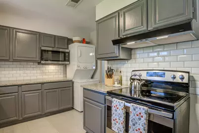 167 Hatcher Avenue, San Antonio, TX 78223 - Photo 8