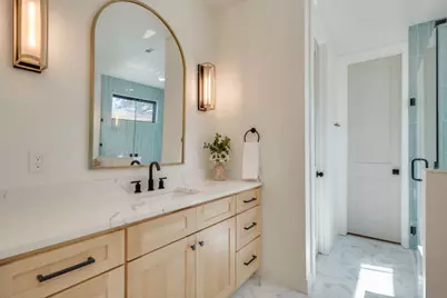 614 Pecan Creek Drive, Horseshoe Bay, TX 78657 - Photo 18