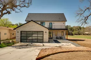 614 Pecan Creek Dr, Horseshoe Bay, TX 78657 - Photo 2