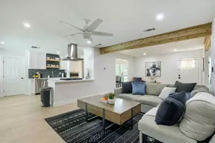 9016 W Pointer Ln, Austin, TX 78758 - Photo 6