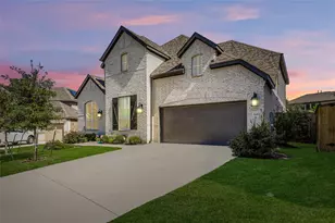 320 Autumn Oak Wy, Georgetown, TX 78628 - Photo 2