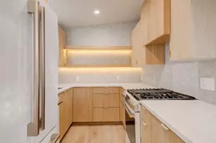 1719 Meander Dr, Austin, TX 78721 - Photo 2