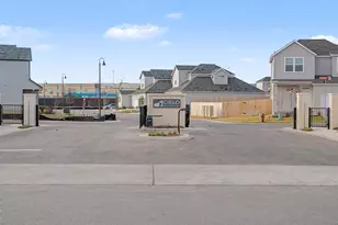 17502 El Hidalgo Dr, Round Rock, TX 78664 - Photo 6