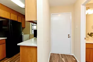 7122 Wood Hollow Dr, Austin, TX 78731 - Photo 2