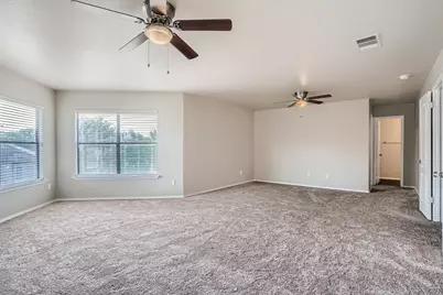 1211 Champion Drive, Round Rock, TX 78664 - Photo 4